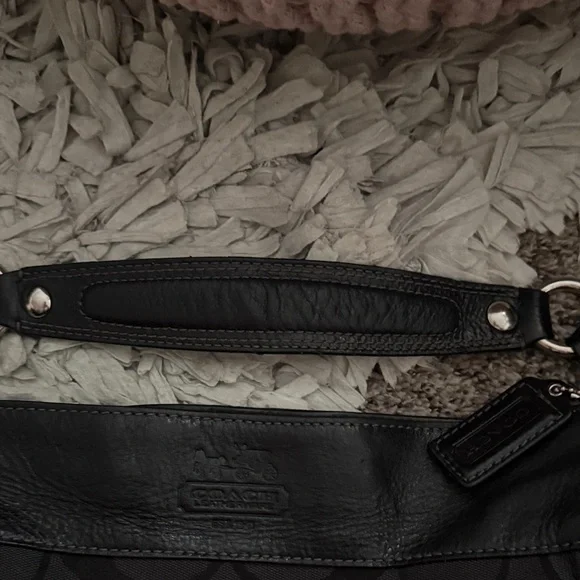 Y2K Black coach Shoulder Bag - Picture 12 of 13